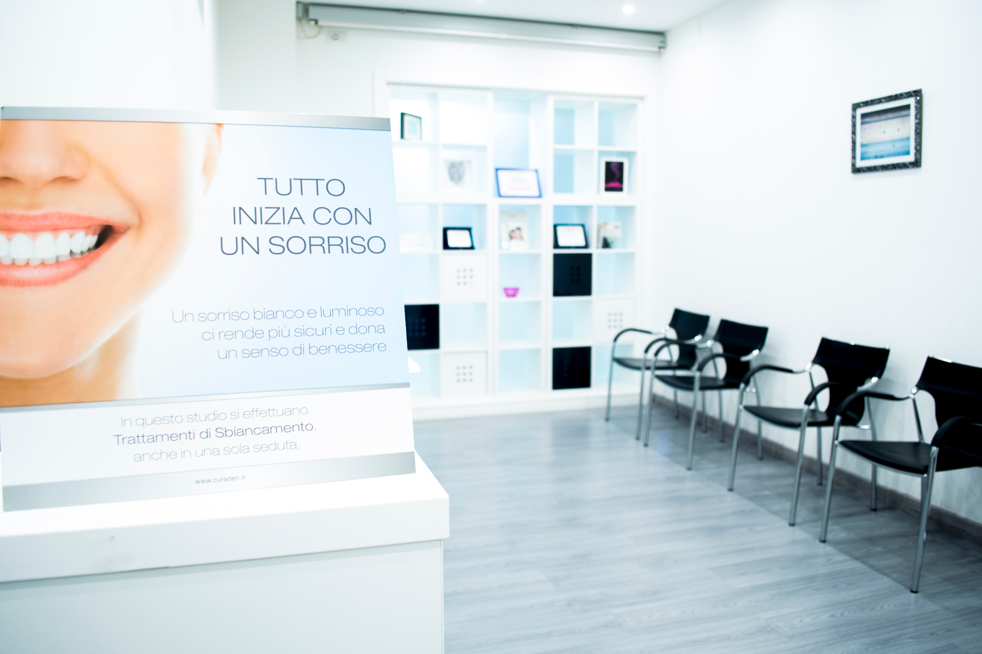 Sala d'accoglienza dello Studio Odontoiatrico Vittoria